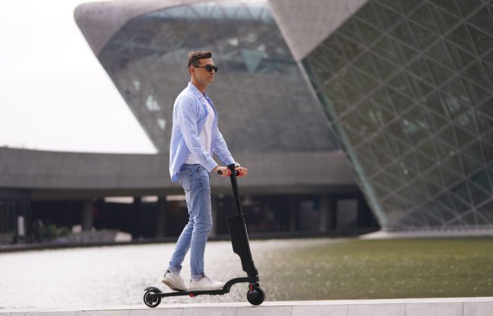How Can You Safely Ride an Electric Scooter? Must-Know Tips for 2026
