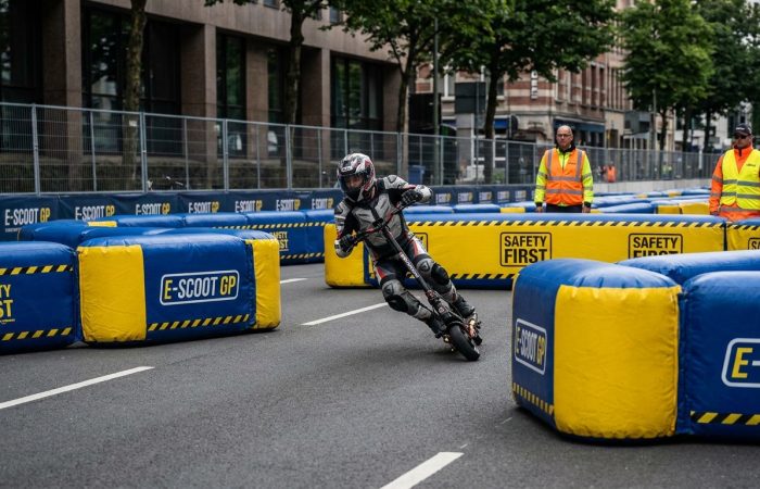 Electric Scooter Racing: Rules, Speed, Gear, and Technology